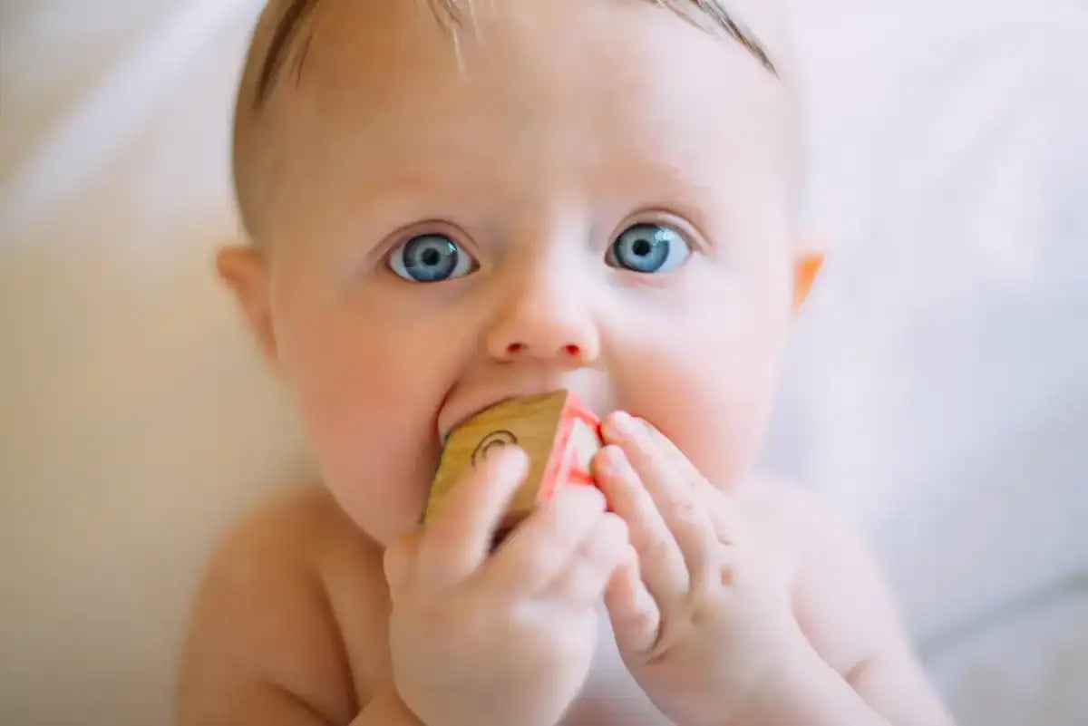 Natural Teething Remedies for Babies