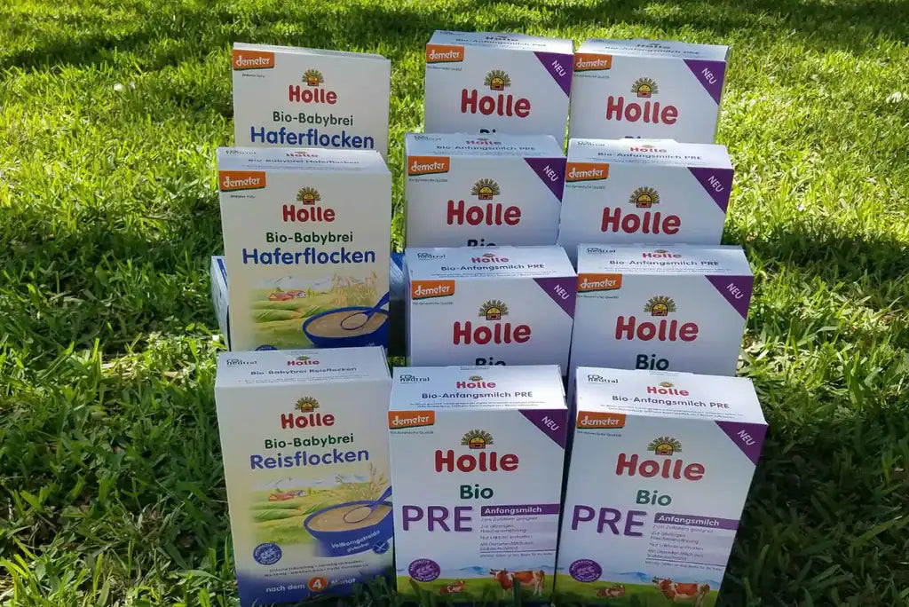 Holle Formula Guide: Stages, Ingredients, and How to Choose